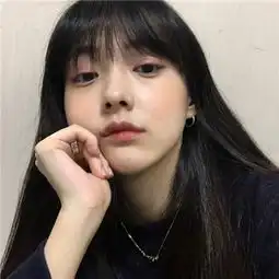  阳光个性美女头像2018精选我要以好久不见的名义拥抱你