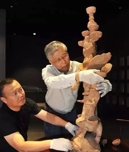  全世界独一无二的油灯博物馆在常州,创始人40年收藏4000余盏油灯