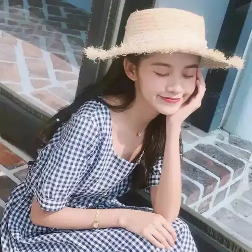  女生头像他人笑我太疯癫