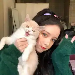  高颜值女生头像