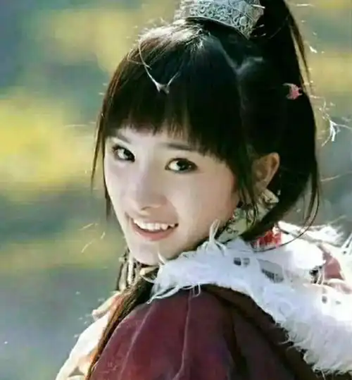  35岁杨幂再演妙龄少女,斛珠夫人热度凭什么居高不下