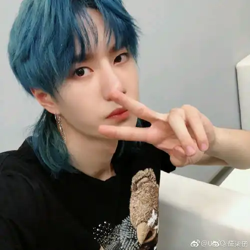  踩到王一博有什么后果