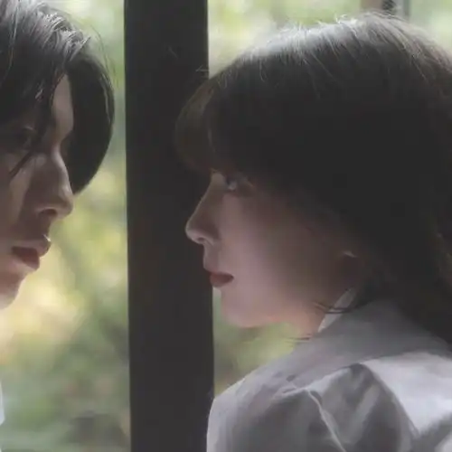  氛围感真人情头