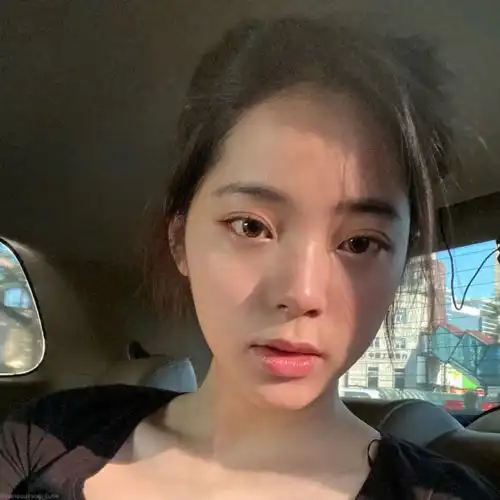  明星图片欧阳娜娜腾讯新闻