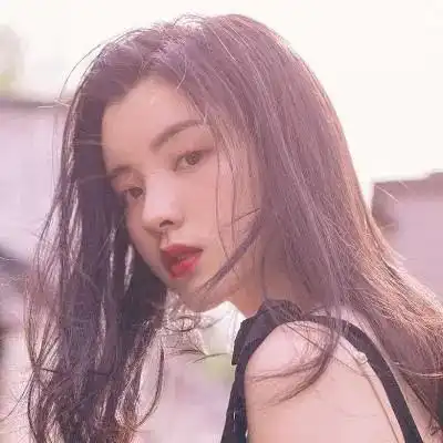 微信头像女生简约干净可