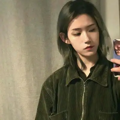  网红好看的社会女头时尚网红微信头像