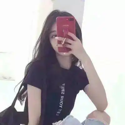  头像一眼见你,万物不及