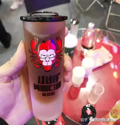  设计白酒盘点白酒瓶