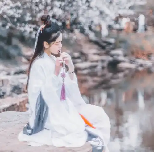  很会撒娇的5个星座女,男生基本没什么抵抗力,瞬间爱上她