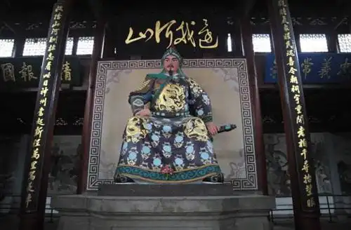  岳飞都做不到的事,他做到了,岳飞的本领还是学他的