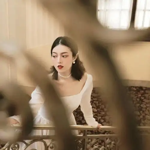  第一波秋装种草来了这样穿的女孩太高级了