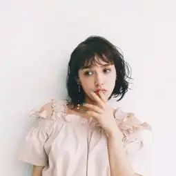  2018欧美女生头像阳光活力有魅力情不知所起一往情深
