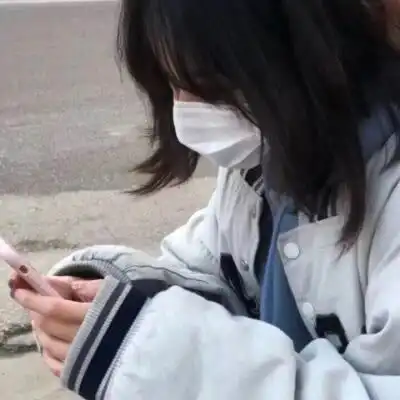 女生头像ins质感干净学
