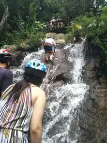  美丽的三亚呀诺达