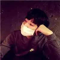  什么男生头像好撩妹戴口罩的男生头像侧面秒杀全场
