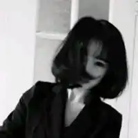  头像女生黑色系黑色系真人不露脸女生头像