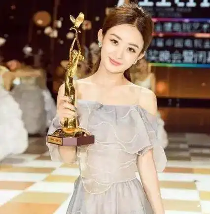  35岁还演少女,杨幂新剧斛珠夫人收视垫底星辰大海登顶