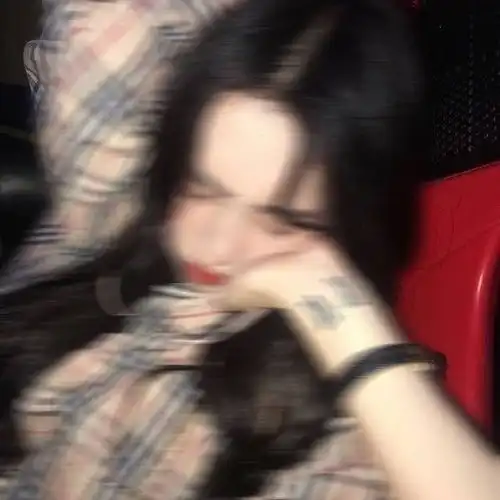  有哪些好看的混网女头