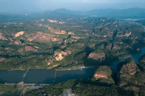  2021最新航拍大片抢先看你好,这里是龙虎山,我生长的地方