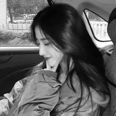 女生侧脸头像霸气超拽高