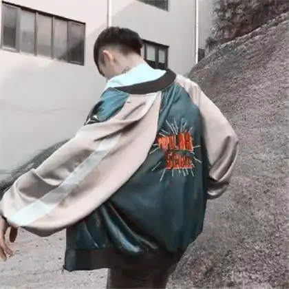  阿宝色系帅哥哥来上一波,男生快手头像高冷帅气