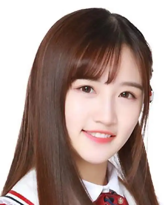  费沁源