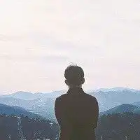  这是一半情侣头像谁可以帮我找到另一半