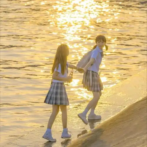 闺蜜头像两人一人一张动