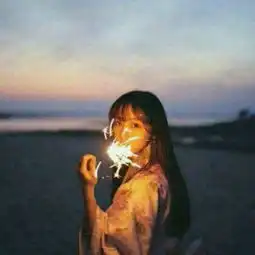  谁有这张图片的男生情头啊,谢谢帮忙
