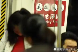  一句让座招三男怼深圳地铁女士优先车厢内女人女孩站着