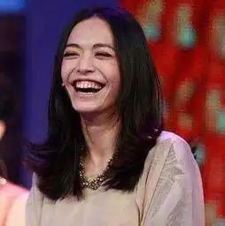 不笑美如仙一笑似毁容的女星,姚晨算美的,林心如杨幂张柏芝好糗