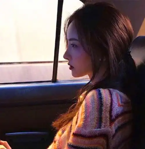  适合发朋友圈的情感句子,句句伤感,哪句戳心了