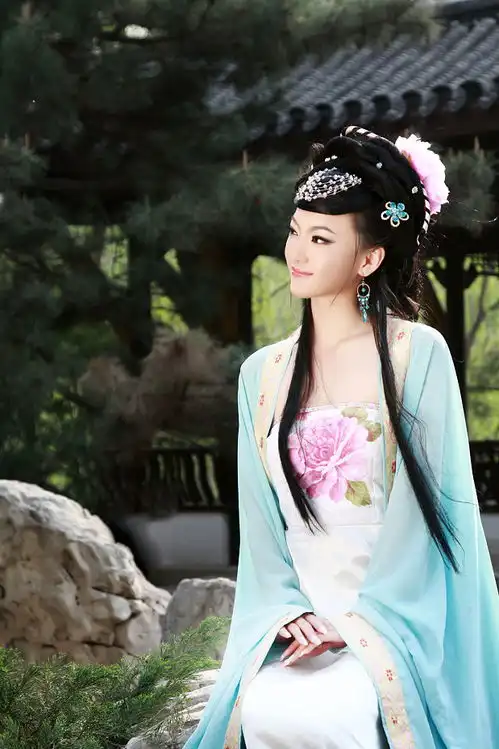  古装美女摄影古装真人秀