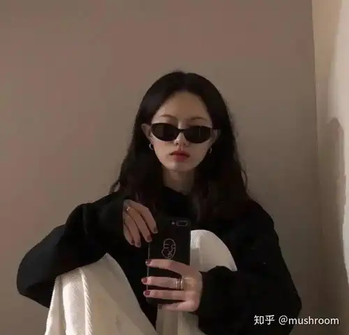 女生头像ins质感干净学