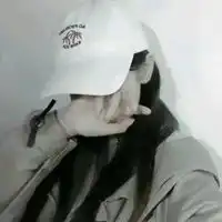  女生qq头像韩版戴帽子好看的戴帽子的韩范女头