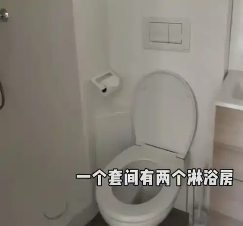  巴黎奥运村中国区域布置简陋,一间9人只有俩厕所,早上得排队上