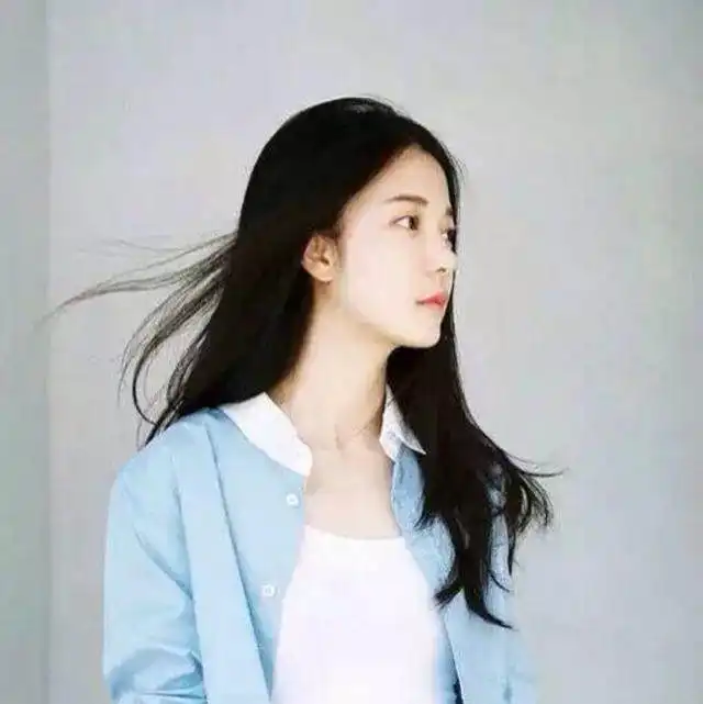  女人有这三个表现,就是暗示你追她,别傻傻装不知道