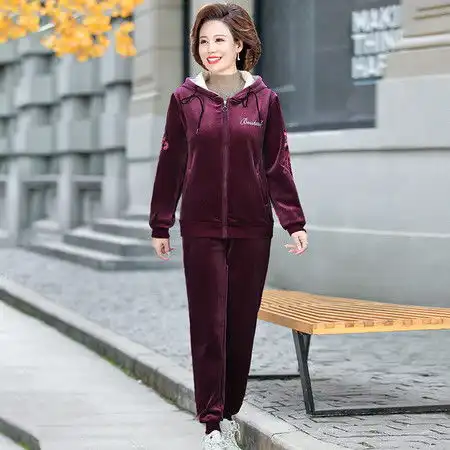  洋湖轩榭中年妈妈冬装套装新款50岁金丝绒两件套中老年女秋冬加绒运动套装a