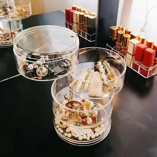  唯糖买手汇星耀新年跨年狂欢开启新年造型完美呈现