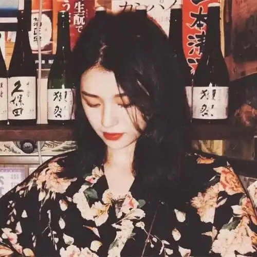 ins头像女生仙气侧脸动
