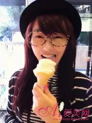  盘点新生代小花旦唐嫣私服美搭记