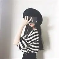 头像霸气冷酷女挡脸