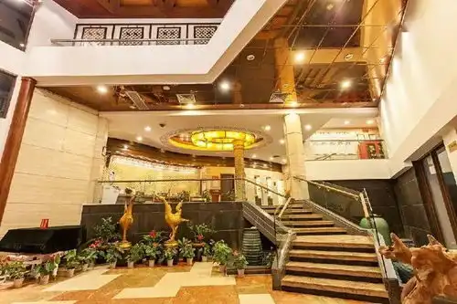  448起2大1小,入住厦门鼓浪屿标志性景观建筑鼓浪别墅酒店精品房双人早餐周末适用相约一场小清新之旅