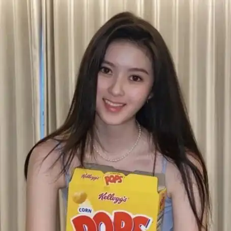  有颜有身材还是富二代这女孩的人生也太让人羡慕了