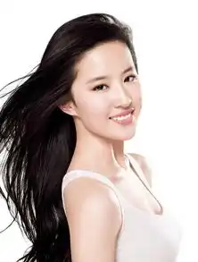  那些笑起来甜美外带点萌的女星大盘点