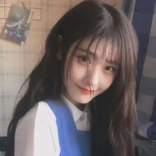  一些简单干净的女生头像