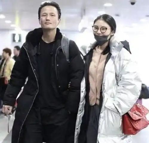  尹子维刷屏求复合,前任徐冬冬果断取关,在线征婚成熟男性
