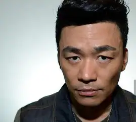  绯闻女友冯清抖音账号被扒,两人疑似同游度假,王宝强声音出镜