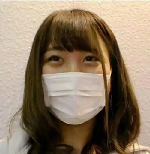  女生戴口罩前vs脱口罩后的颜值差距我的妈啊