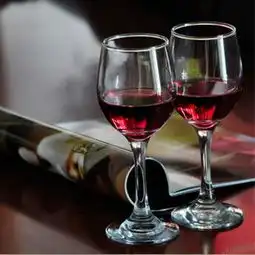  红酒杯青苹果报价厂家